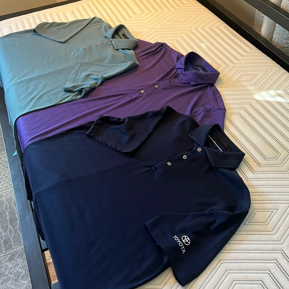 Lot of ( 3 ) Medium Greyson Golf Polos